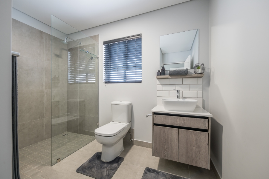 2 Bedroom Property for Sale in Hartland Lifestyle Estate Western Cape